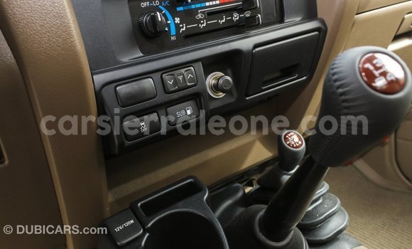 Buy Import Toyota Land Cruiser Beige Car in Import - Dubai in Kailahun Buy Import Toyota Land Cruiser Beige Car in Import - Dubai in Kailahun