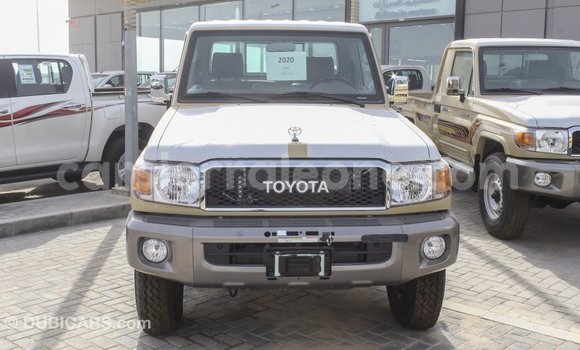 Buy Import Toyota Land Cruiser Beige Car in Import - Dubai in Kailahun Buy Import Toyota Land Cruiser Beige Car in Import - Dubai in Kailahun