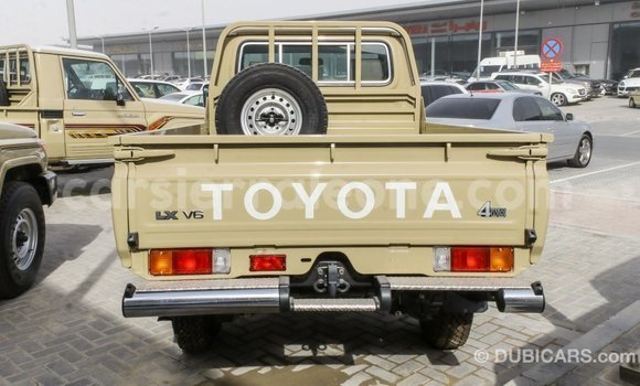 Buy Import Toyota Land Cruiser Beige Car in Import - Dubai in Kailahun Buy Import Toyota Land Cruiser Beige Car in Import - Dubai in Kailahun