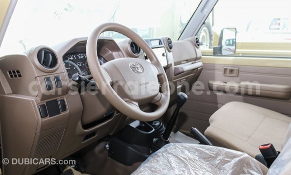 Buy Import Toyota Land Cruiser Beige Car in Import - Dubai in Kailahun Buy Import Toyota Land Cruiser Beige Car in Import - Dubai in Kailahun