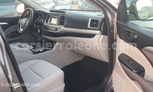 Buy Import Toyota Highlander Other Car in Import - Dubai in Kailahun Buy Import Toyota Highlander Other Car in Import - Dubai in Kailahun