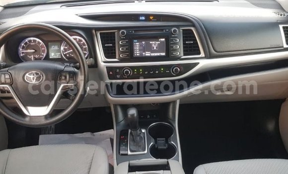 Buy Import Toyota Highlander Other Car in Import - Dubai in Kailahun Buy Import Toyota Highlander Other Car in Import - Dubai in Kailahun