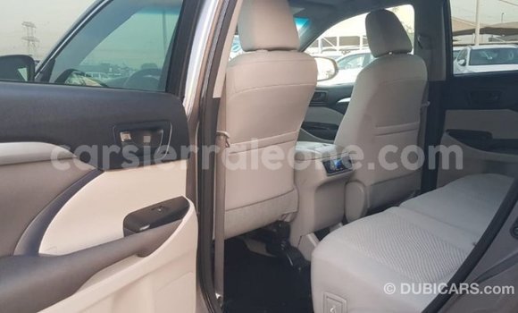 Buy Import Toyota Highlander Other Car in Import - Dubai in Kailahun Buy Import Toyota Highlander Other Car in Import - Dubai in Kailahun