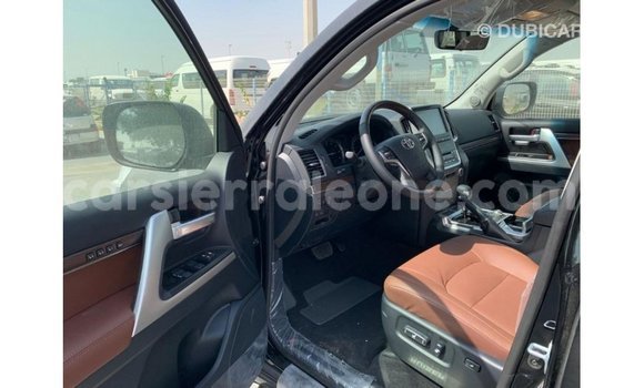Buy Import Toyota Land Cruiser Black Car in Import - Dubai in Kailahun Buy Import Toyota Land Cruiser Black Car in Import - Dubai in Kailahun