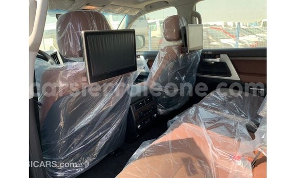 Buy Import Toyota Land Cruiser Black Car in Import - Dubai in Kailahun Buy Import Toyota Land Cruiser Black Car in Import - Dubai in Kailahun