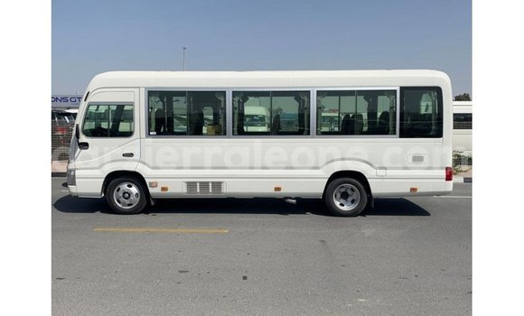 Buy Import Toyota Coaster White Car in Import - Dubai in Kailahun Buy Import Toyota Coaster White Car in Import - Dubai in Kailahun
