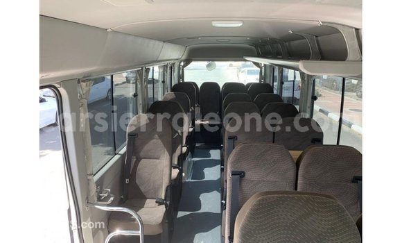 Buy Import Toyota Coaster White Car in Import - Dubai in Kailahun Buy Import Toyota Coaster White Car in Import - Dubai in Kailahun