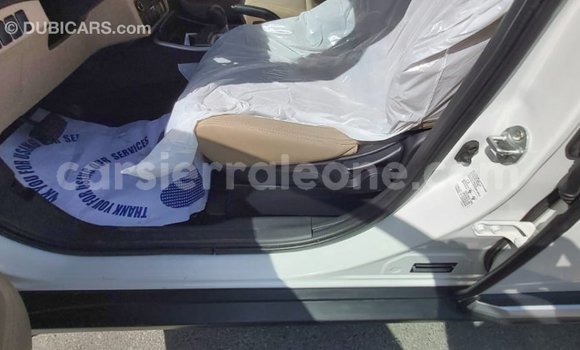 Buy Import Mitsubishi Outlander White Car in Import - Dubai in Kailahun Buy Import Mitsubishi Outlander White Car in Import - Dubai in Kailahun