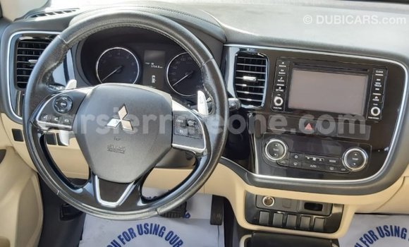 Buy Import Mitsubishi Outlander White Car in Import - Dubai in Kailahun Buy Import Mitsubishi Outlander White Car in Import - Dubai in Kailahun