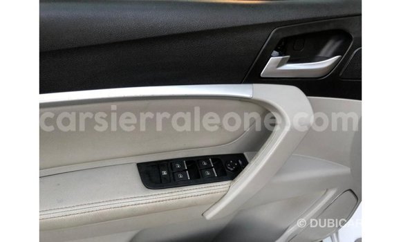 Buy Import Geely Emgrand 7 White Car in Import - Dubai in Kailahun Buy Import Geely Emgrand 7 White Car in Import - Dubai in Kailahun