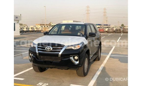 Buy Import Toyota Fortuner Black Car in Import - Dubai in Kailahun Buy Import Toyota Fortuner Black Car in Import - Dubai in Kailahun