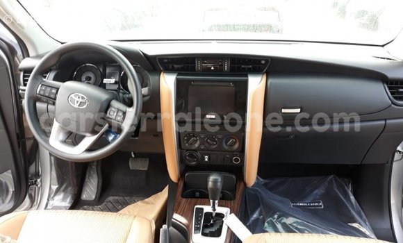Buy Import Toyota Fortuner Black Car in Import - Dubai in Kailahun Buy Import Toyota Fortuner Black Car in Import - Dubai in Kailahun