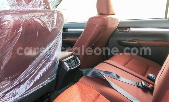 Buy Import Toyota Hilux White Car in Import - Dubai in Kailahun Buy Import Toyota Hilux White Car in Import - Dubai in Kailahun