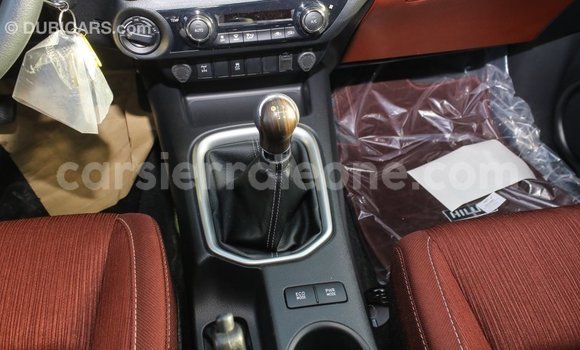 Buy Import Toyota Hilux White Car in Import - Dubai in Kailahun Buy Import Toyota Hilux White Car in Import - Dubai in Kailahun