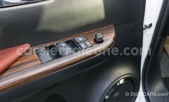 Buy Import Toyota Hilux White Car in Import - Dubai in Kailahun Buy Import Toyota Hilux White Car in Import - Dubai in Kailahun