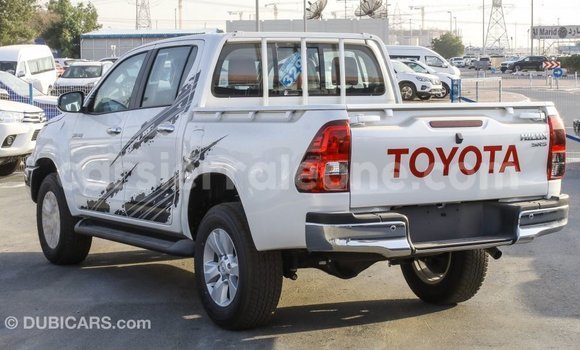 Buy Import Toyota Hilux White Car in Import - Dubai in Kailahun Buy Import Toyota Hilux White Car in Import - Dubai in Kailahun