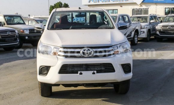 Buy Import Toyota Hilux White Car in Import - Dubai in Kailahun Buy Import Toyota Hilux White Car in Import - Dubai in Kailahun