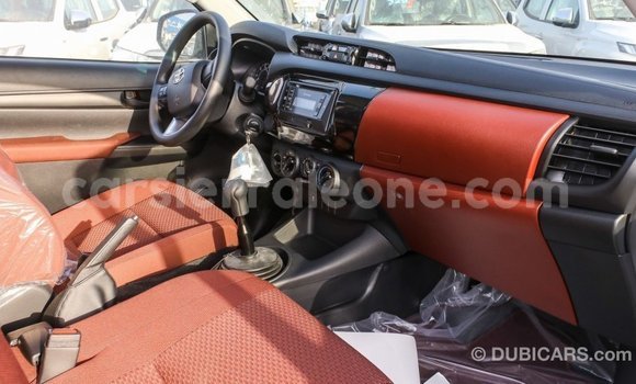 Buy Import Toyota Hilux White Car in Import - Dubai in Kailahun Buy Import Toyota Hilux White Car in Import - Dubai in Kailahun