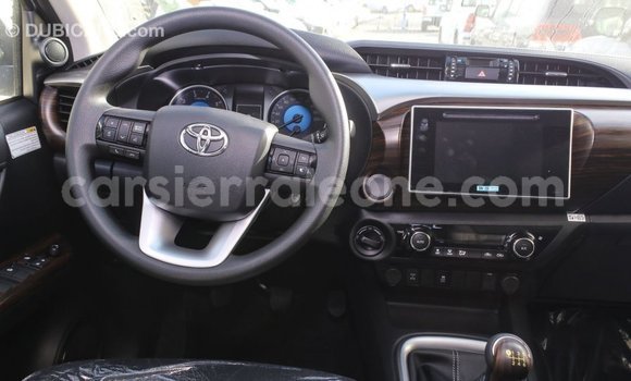 Buy Import Toyota Hilux Other Car in Import - Dubai in Kailahun Buy Import Toyota Hilux Other Car in Import - Dubai in Kailahun
