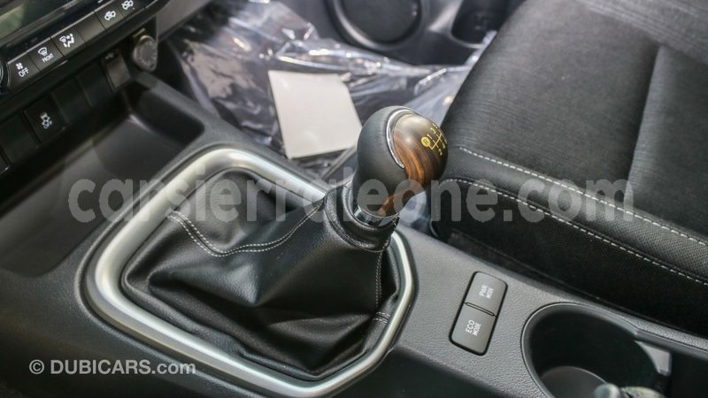 Big with watermark toyota hilux kailahun import dubai 6156