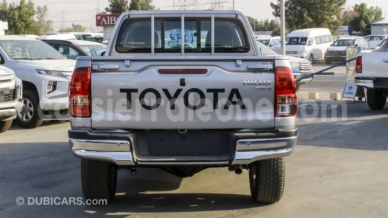 Big with watermark toyota hilux kailahun import dubai 6156