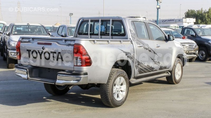 Big with watermark toyota hilux kailahun import dubai 6156