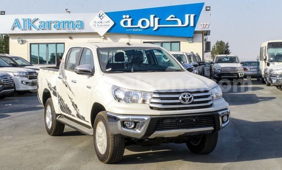 Buy Import Toyota Hilux White Car in Import - Dubai in Kailahun Buy Import Toyota Hilux White Car in Import - Dubai in Kailahun
