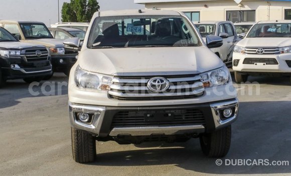 Buy Import Toyota Hilux White Car in Import - Dubai in Kailahun Buy Import Toyota Hilux White Car in Import - Dubai in Kailahun