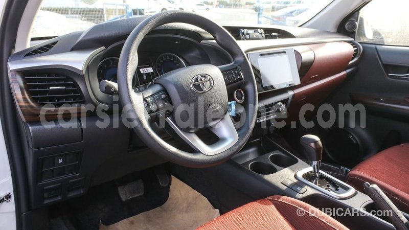 Big with watermark toyota hilux kailahun import dubai 6161