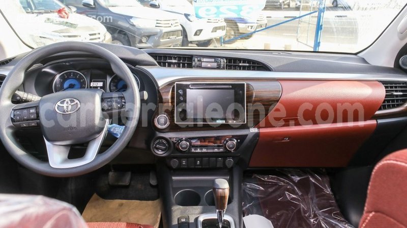 Big with watermark toyota hilux kailahun import dubai 6161