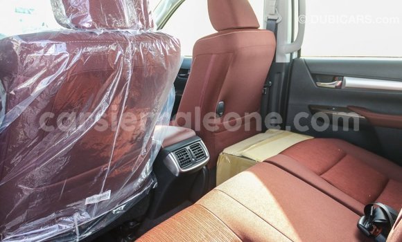 Buy Import Toyota Hilux White Car in Import - Dubai in Kailahun Buy Import Toyota Hilux White Car in Import - Dubai in Kailahun