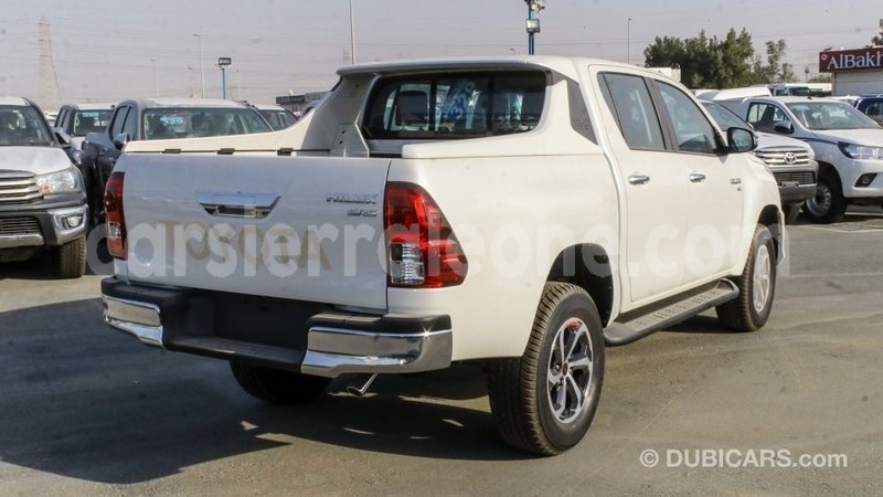 Big with watermark toyota hilux kailahun import dubai 6161