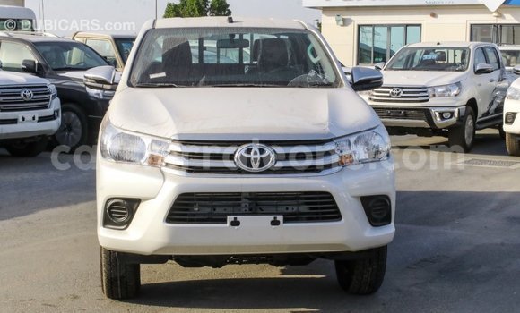 Buy Import Toyota Hilux White Car in Import - Dubai in Kailahun Buy Import Toyota Hilux White Car in Import - Dubai in Kailahun