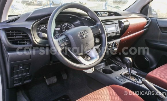 Buy Import Toyota Hilux White Car in Import - Dubai in Kailahun Buy Import Toyota Hilux White Car in Import - Dubai in Kailahun