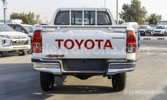 Buy Import Toyota Hilux White Car in Import - Dubai in Kailahun Buy Import Toyota Hilux White Car in Import - Dubai in Kailahun