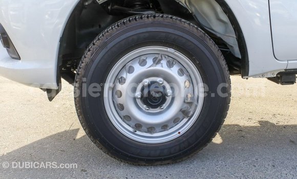 Buy Import Toyota Hilux White Car in Import - Dubai in Kailahun Buy Import Toyota Hilux White Car in Import - Dubai in Kailahun