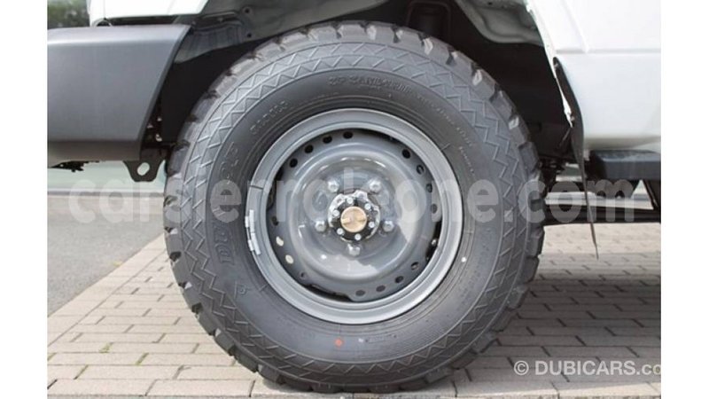 Big with watermark toyota land cruiser kailahun import dubai 6165