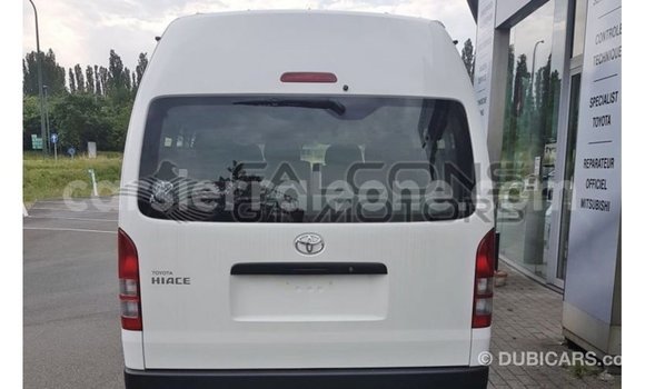 Buy Import Toyota Hiace White Car in Import - Dubai in Kailahun Buy Import Toyota Hiace White Car in Import - Dubai in Kailahun