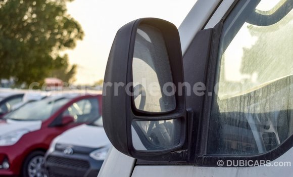 Buy Import Kia Carens White Car in Import - Dubai in Kailahun Buy Import Kia Carens White Car in Import - Dubai in Kailahun