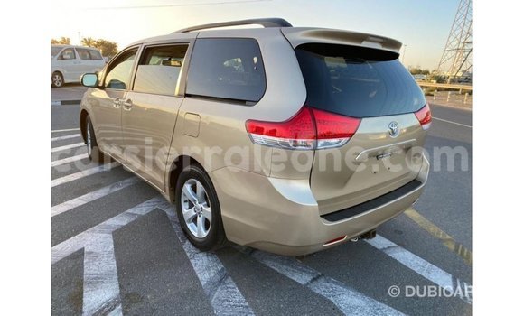 Buy Import Toyota Sienna Other Car in Import - Dubai in Kailahun Buy Import Toyota Sienna Other Car in Import - Dubai in Kailahun
