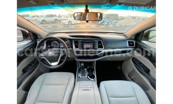 Buy Import Toyota Highlander Other Car in Import - Dubai in Kailahun Buy Import Toyota Highlander Other Car in Import - Dubai in Kailahun