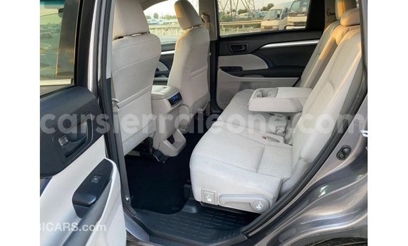 Buy Import Toyota Highlander Other Car in Import - Dubai in Kailahun Buy Import Toyota Highlander Other Car in Import - Dubai in Kailahun