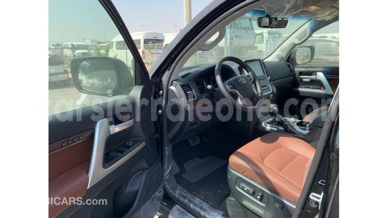 Big with watermark toyota land cruiser kailahun import dubai 6190