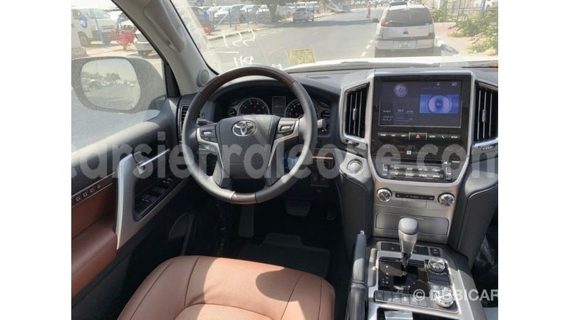 Big with watermark toyota land cruiser kailahun import dubai 6190
