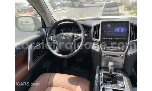 Buy Import Toyota Land Cruiser Black Car in Import - Dubai in Kailahun Buy Import Toyota Land Cruiser Black Car in Import - Dubai in Kailahun
