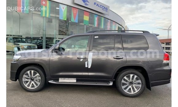 Buy Import Toyota Land Cruiser Black Car in Import - Dubai in Kailahun Buy Import Toyota Land Cruiser Black Car in Import - Dubai in Kailahun
