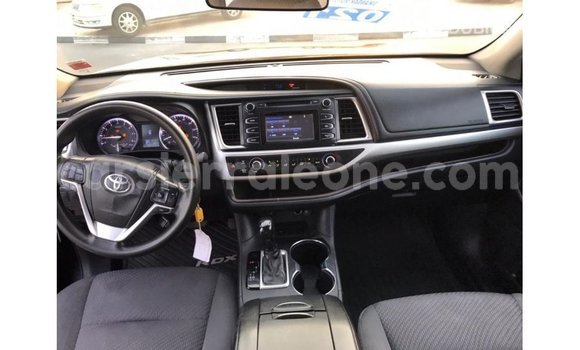 Buy Import Toyota Highlander Black Car in Import - Dubai in Kailahun Buy Import Toyota Highlander Black Car in Import - Dubai in Kailahun