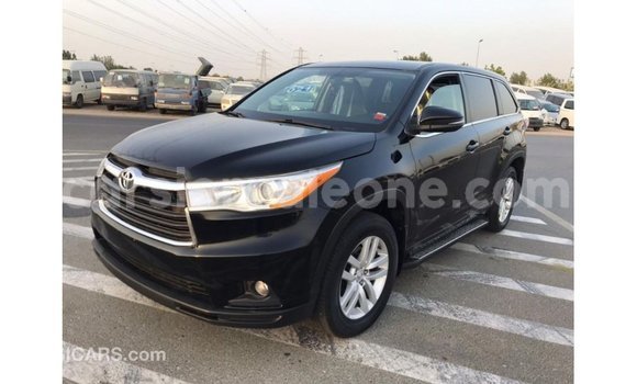 Buy Import Toyota Highlander Black Car in Import - Dubai in Kailahun Buy Import Toyota Highlander Black Car in Import - Dubai in Kailahun