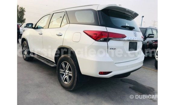 Buy Import Toyota Fortuner White Car in Import - Dubai in Kailahun Buy Import Toyota Fortuner White Car in Import - Dubai in Kailahun