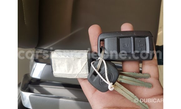 Buy Import Toyota Land Cruiser Beige Car in Import - Dubai in Kailahun Buy Import Toyota Land Cruiser Beige Car in Import - Dubai in Kailahun